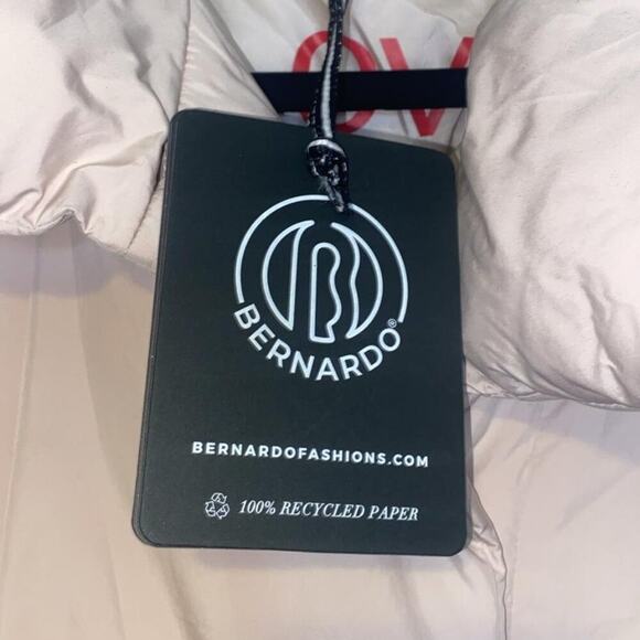 Bernardo Wrap Puffer Coat - Picture 4 of 11